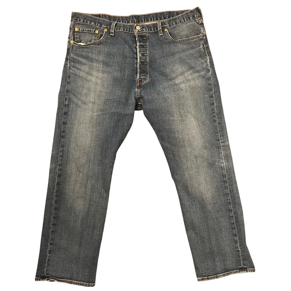 Levi's 501 Jeans Mens 40x30 Blue Medium Wash Button Fly Straight fits‎ (40x29)